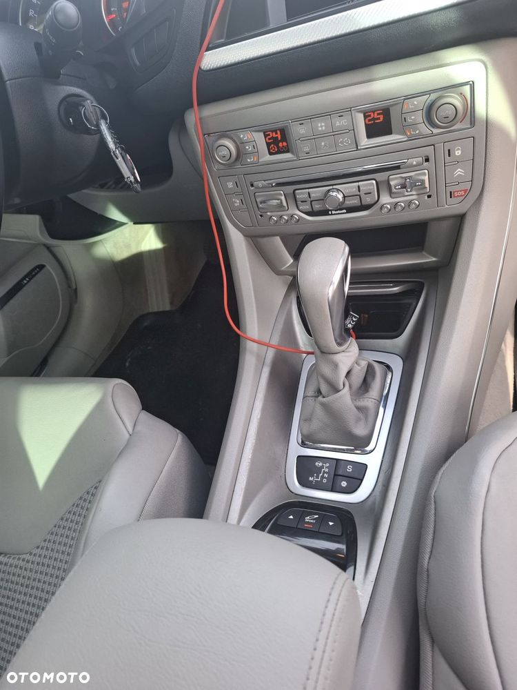 Citroën C5 3.0 HDi V6 Exclusive - 33