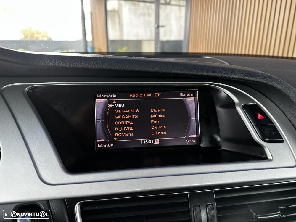 Audi A4 2.0 TDI Advance - 26