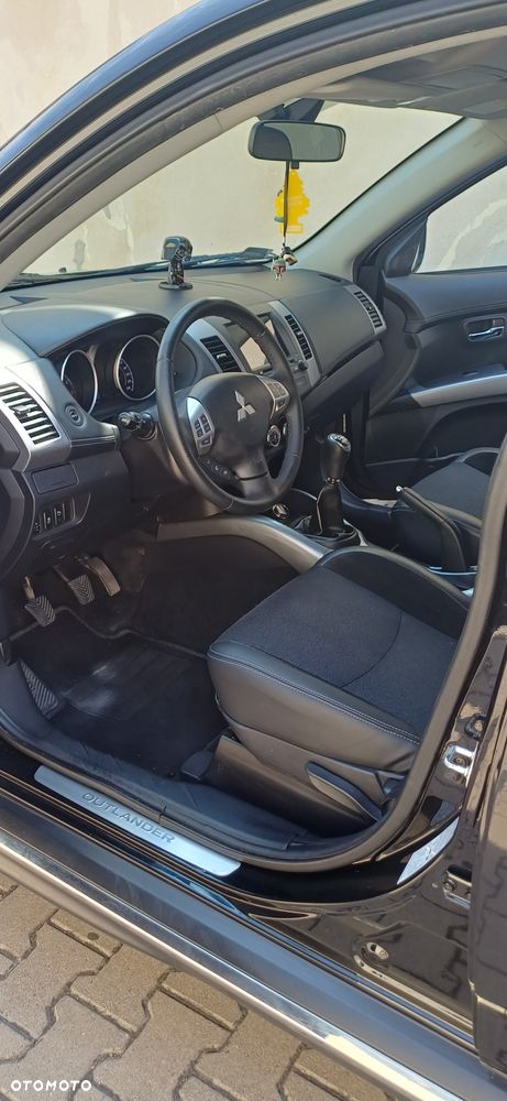 Mitsubishi Outlander 2.0 2WD - 11