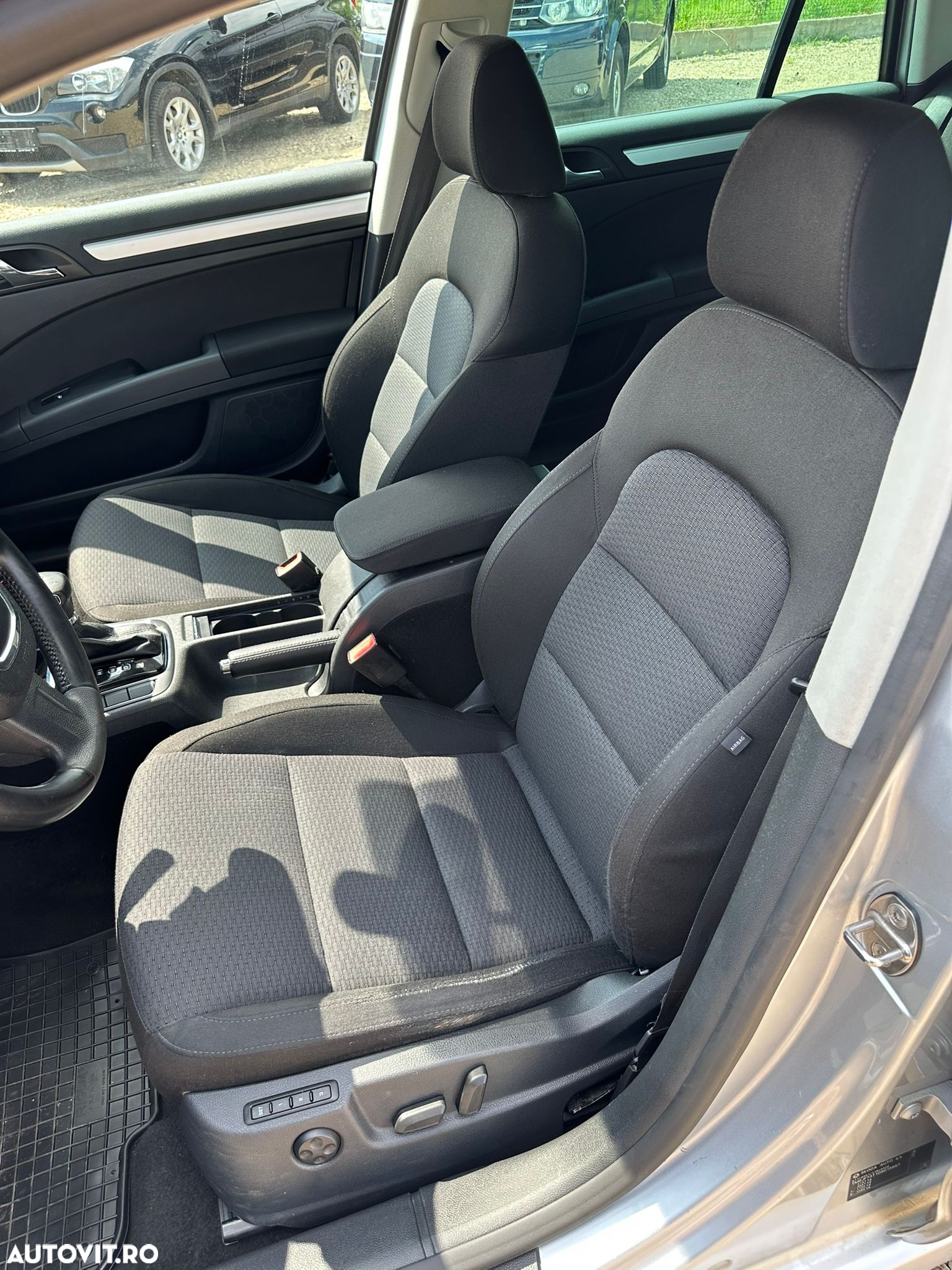 Skoda Superb 2.0 TDI DSG Elegance - 14