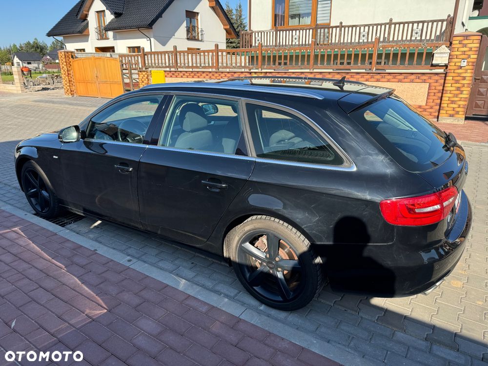 Audi A4 Avant 2.0 TDI quattro design - 13