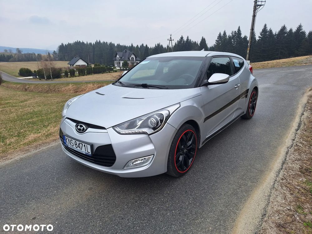 Hyundai Veloster 1.6 GDI Comfort - 1