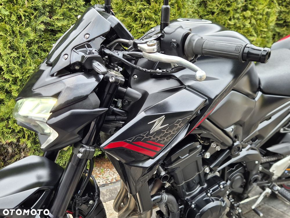 Kawasaki Z 900 - 8