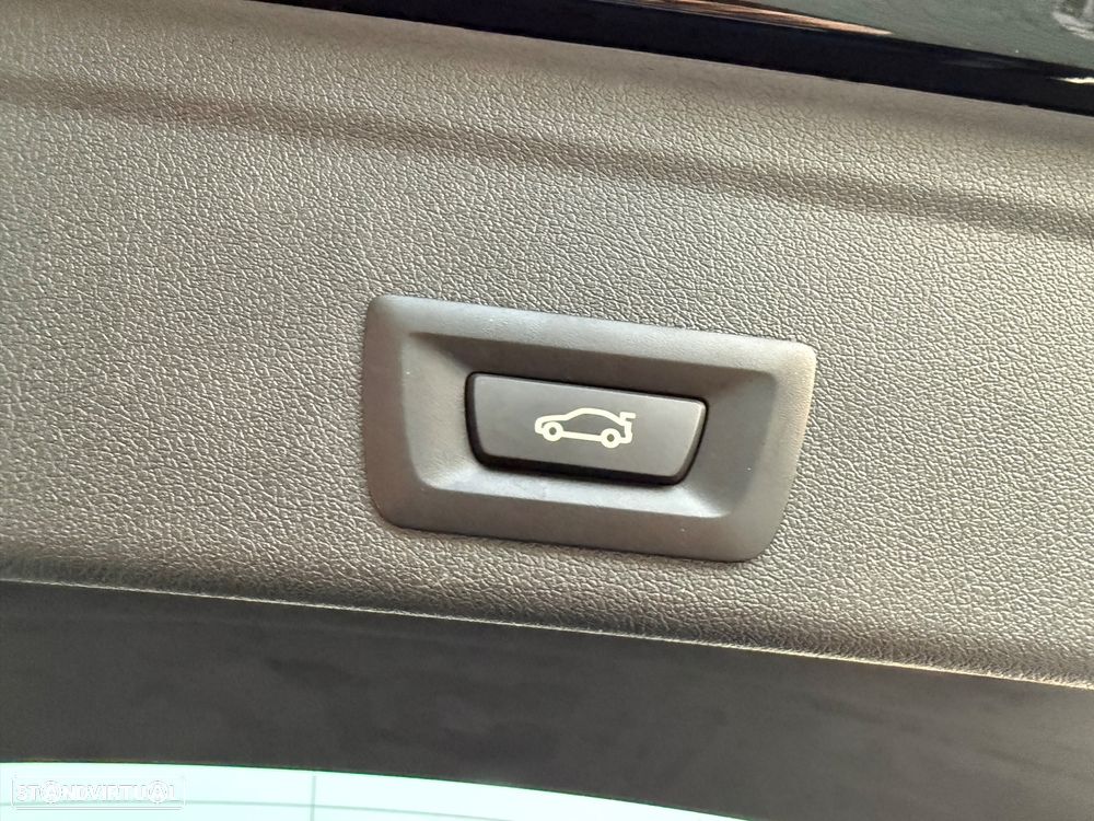 BMW X6 30 d xDrive Pack M - 11