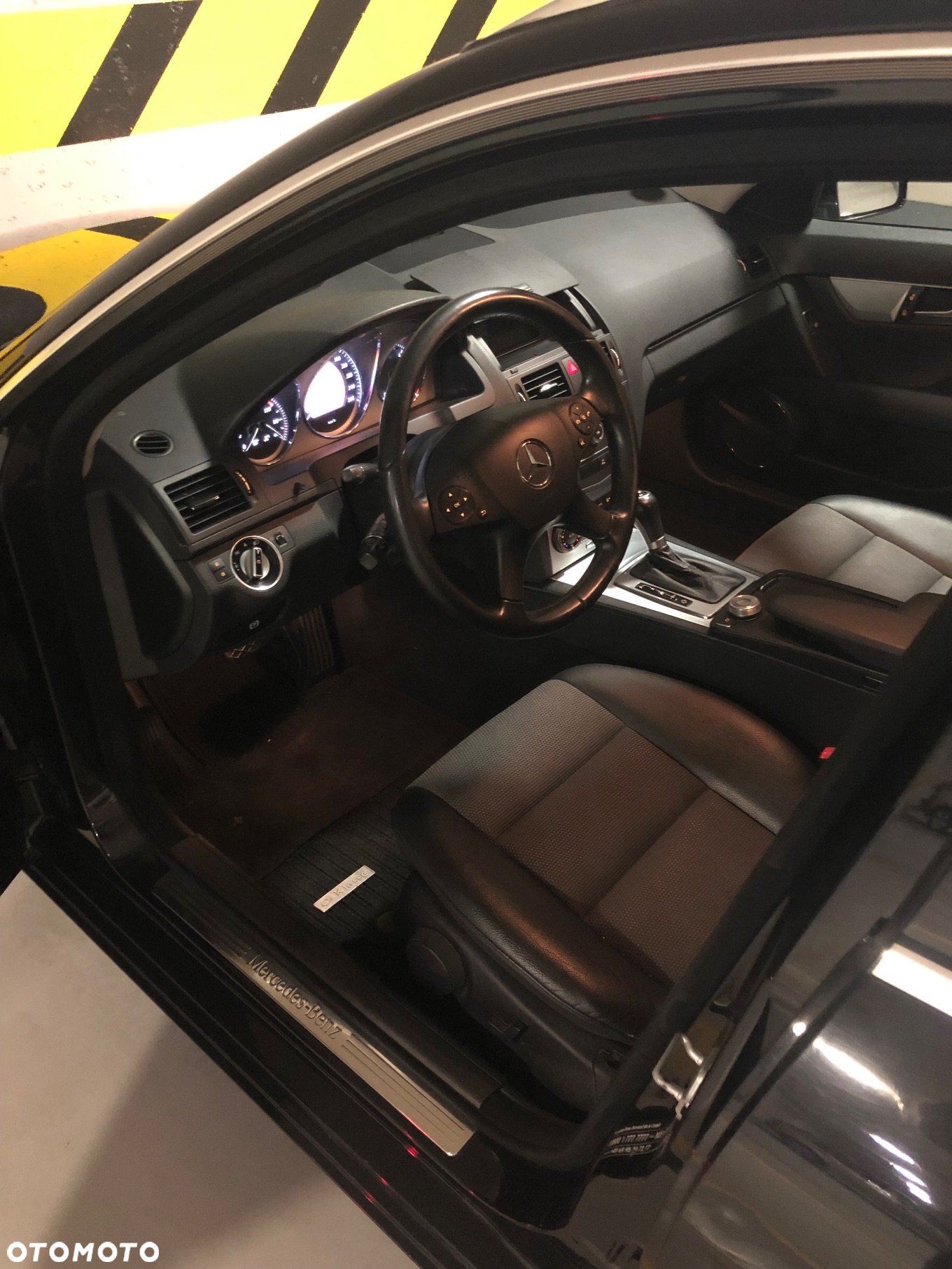 Mercedes-Benz Klasa C 220 T CDI DPF Automatik BlueEFFICIENCY Avantgarde - 7