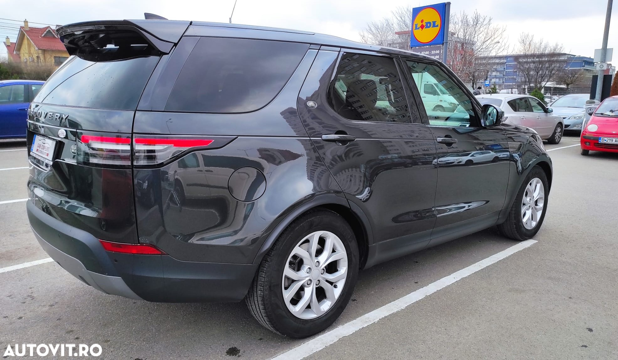 Land Rover Discovery - 6