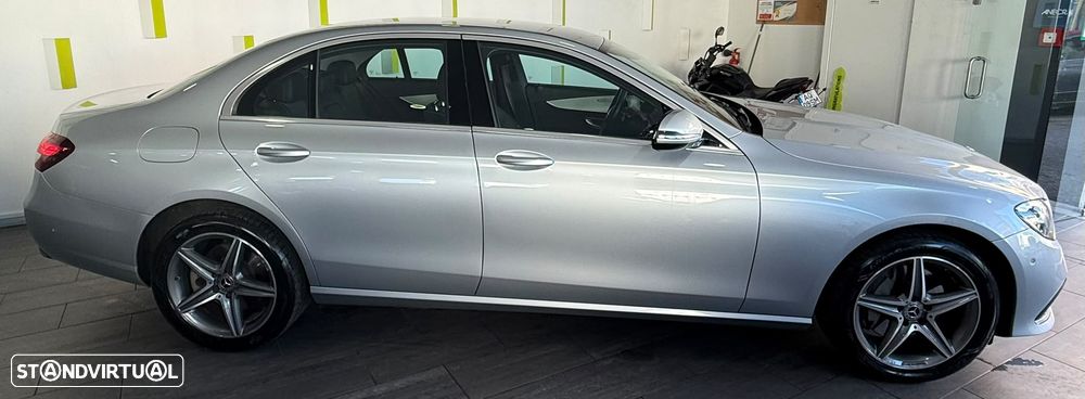 Mercedes-Benz E 300 de 4Matic 9G-TRONIC - 4
