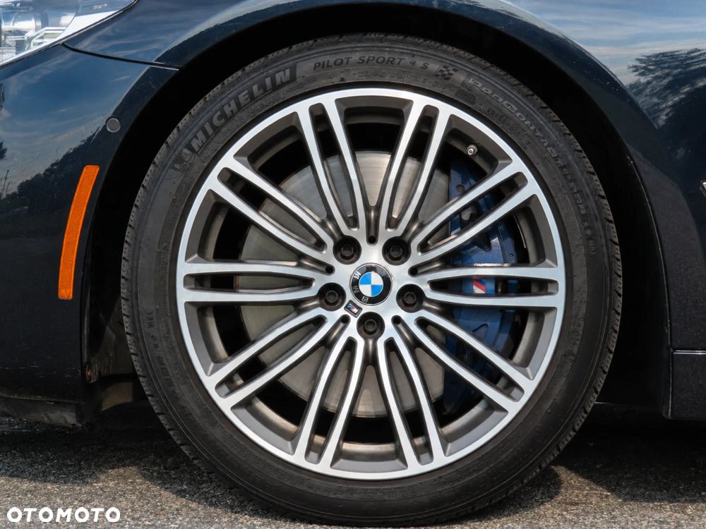 BMW M5 - 16