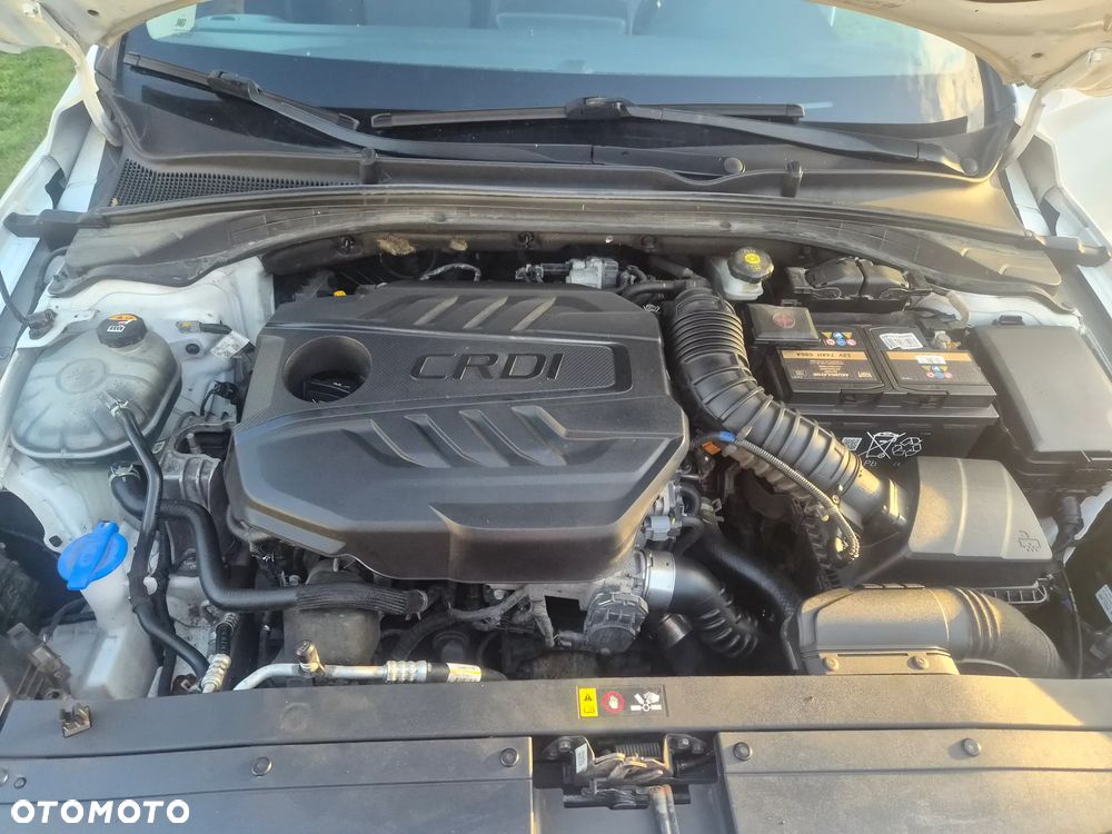 Hyundai i30 1.6 D Comfort - 16