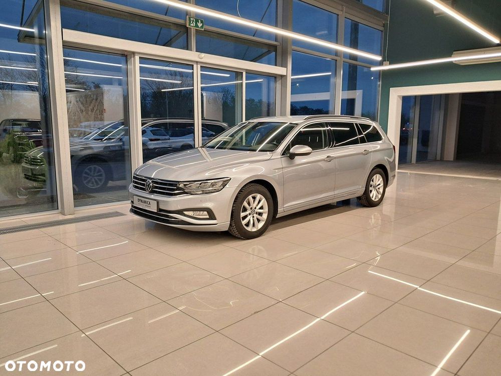 Volkswagen Passat - 3