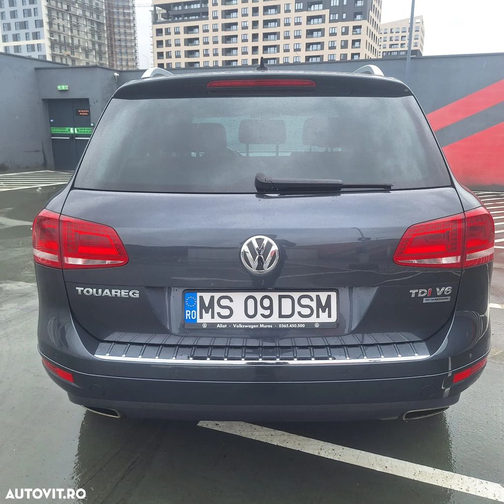 Volkswagen Touareg - 8