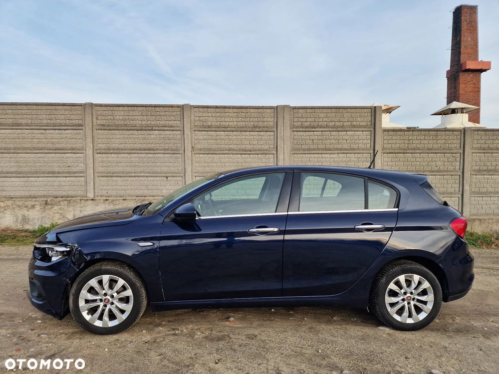 Fiat Tipo 1.6 MultiJet 16v Lounge - 6