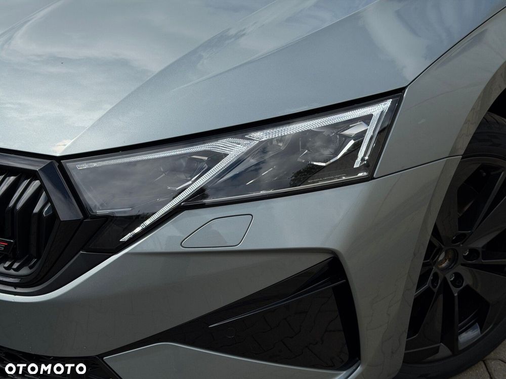 Skoda Octavia 2.0 TSI RS DSG - 29