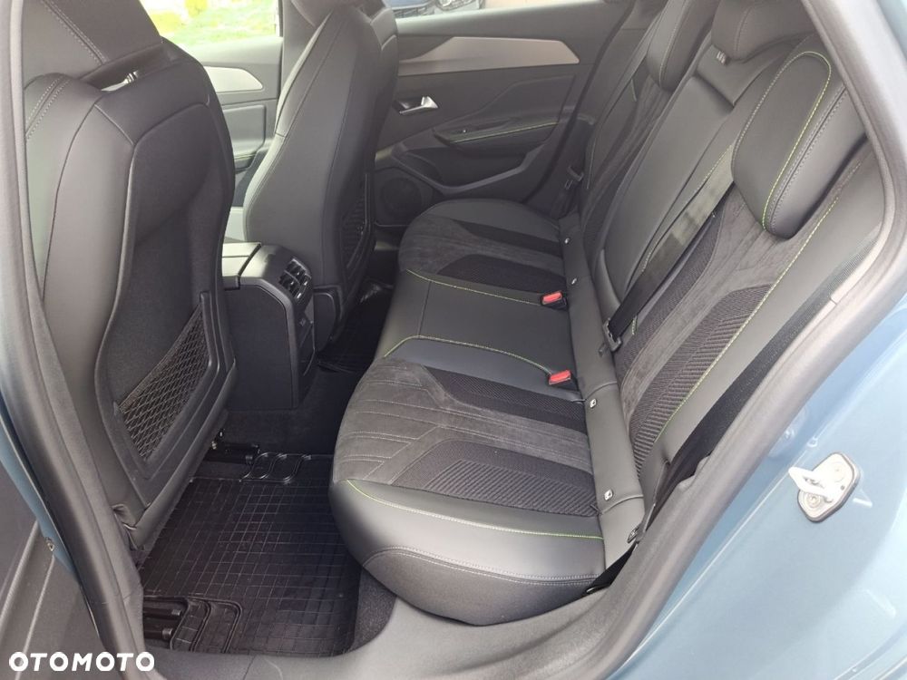 Peugeot 308 - 14
