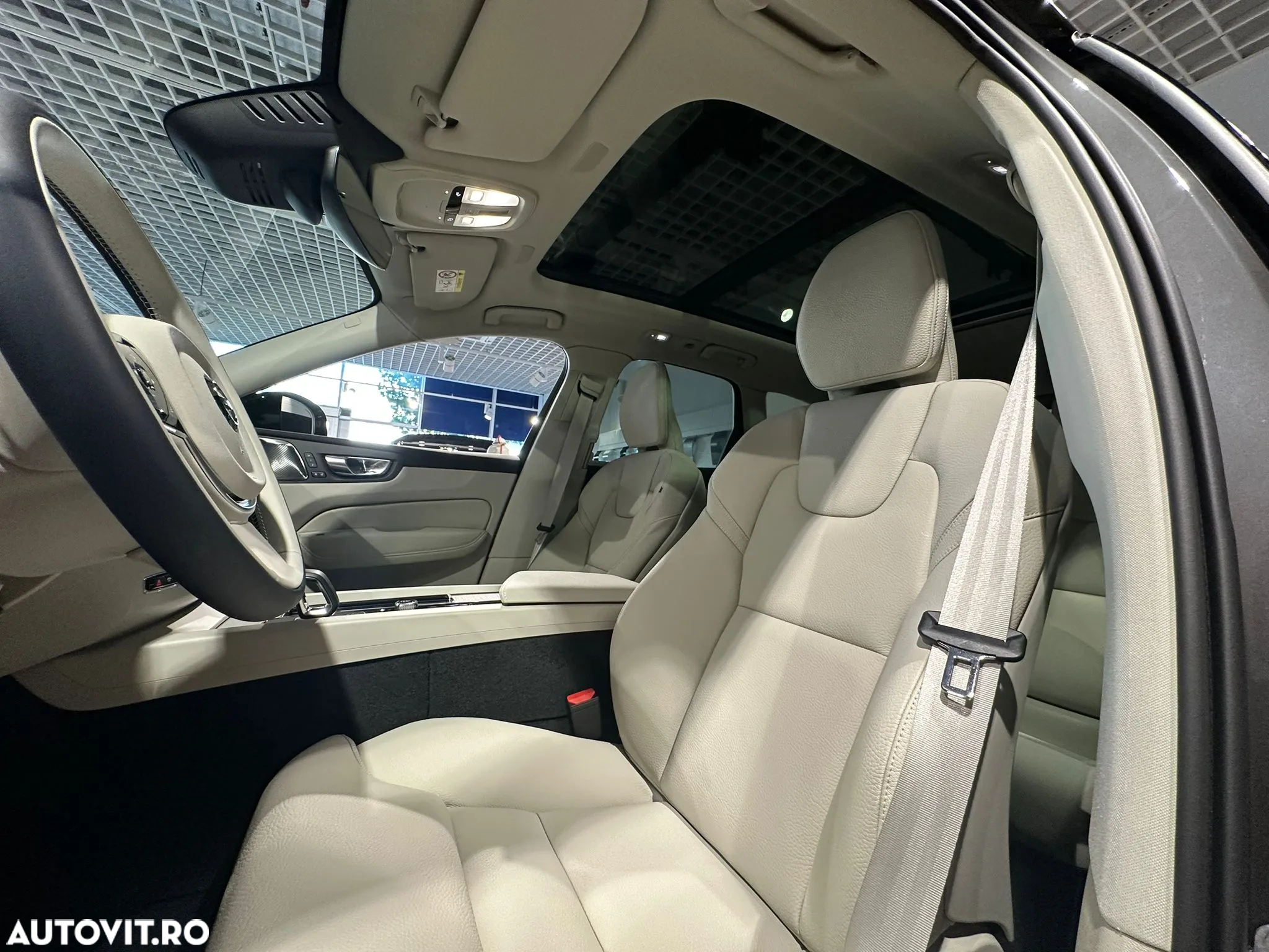 Volvo XC 60 T6 AWD AT PHEV Plus Dark - 10