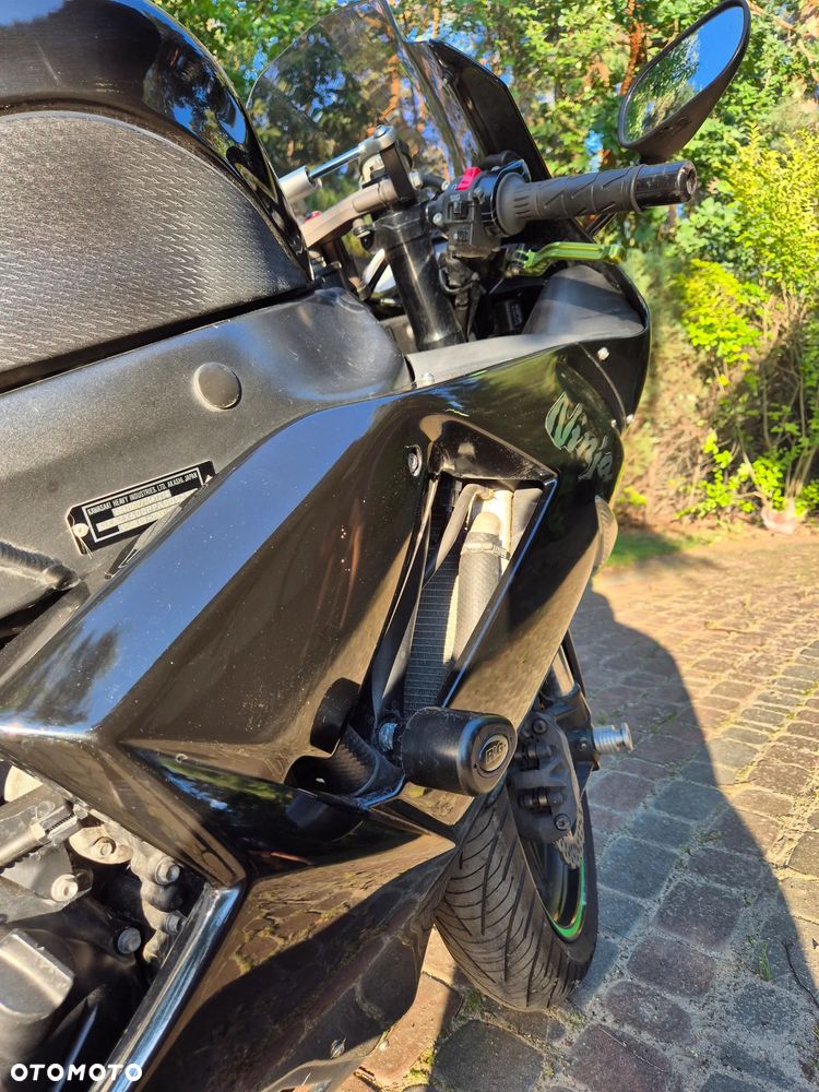 Kawasaki ZXR - 6