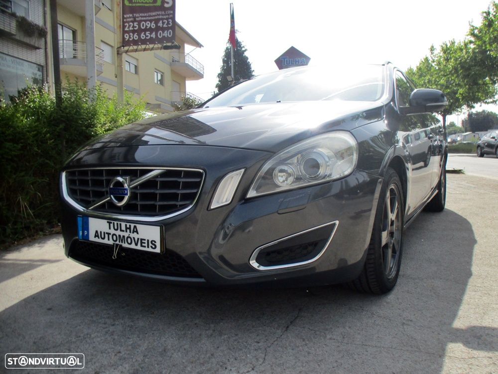 Volvo V60 DRIVe Momentum - 6