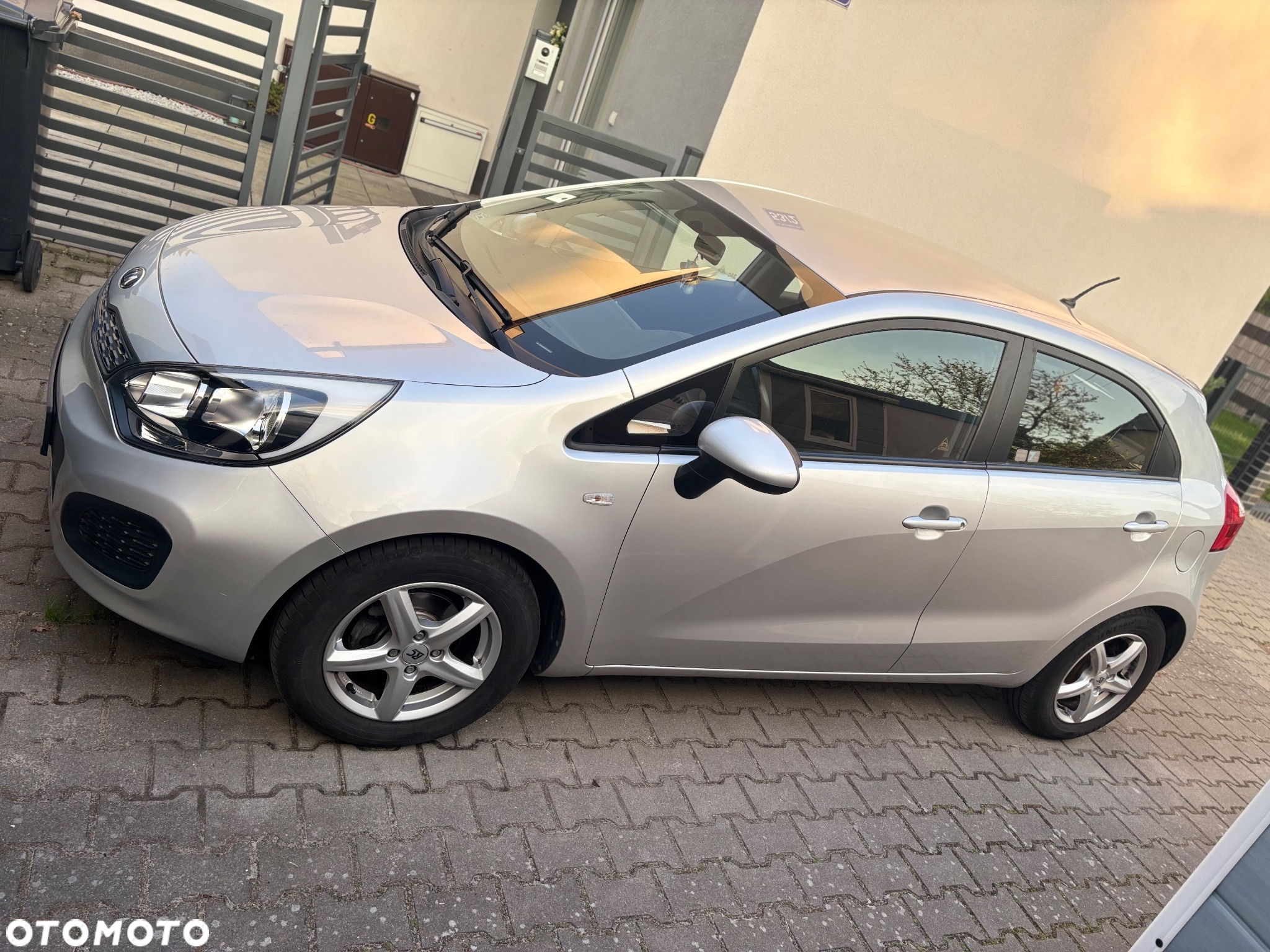 Kia Rio 1.2 M (klm) - 3