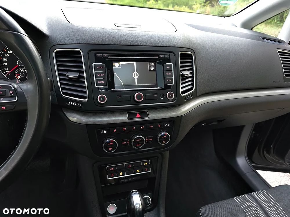 Volkswagen Sharan 2.0 TDI DSG BlueMotion Technology Match - 31