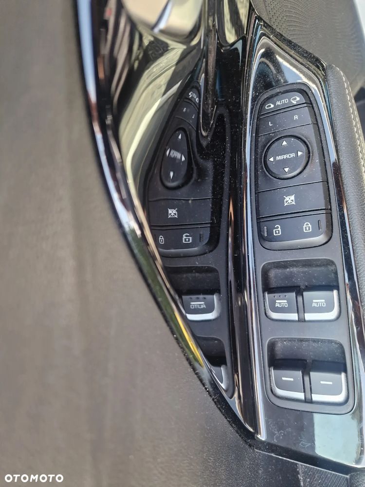 Kia Niro 1.6 GDI Plug-in Hybrid L Business Line - 11