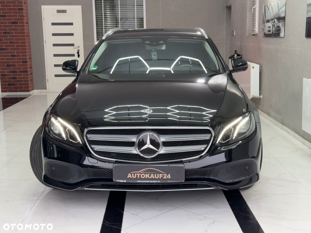 Mercedes-Benz Klasa E 220 d 9G-TRONIC - 4