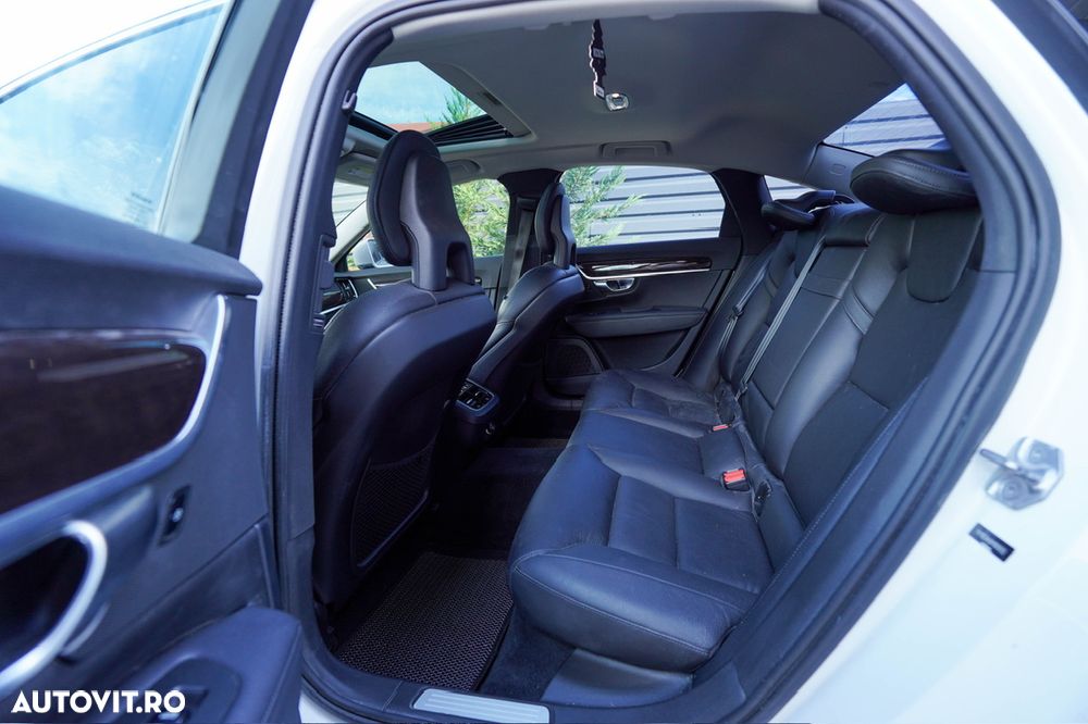 Volvo S90 T5 Momentum - 13