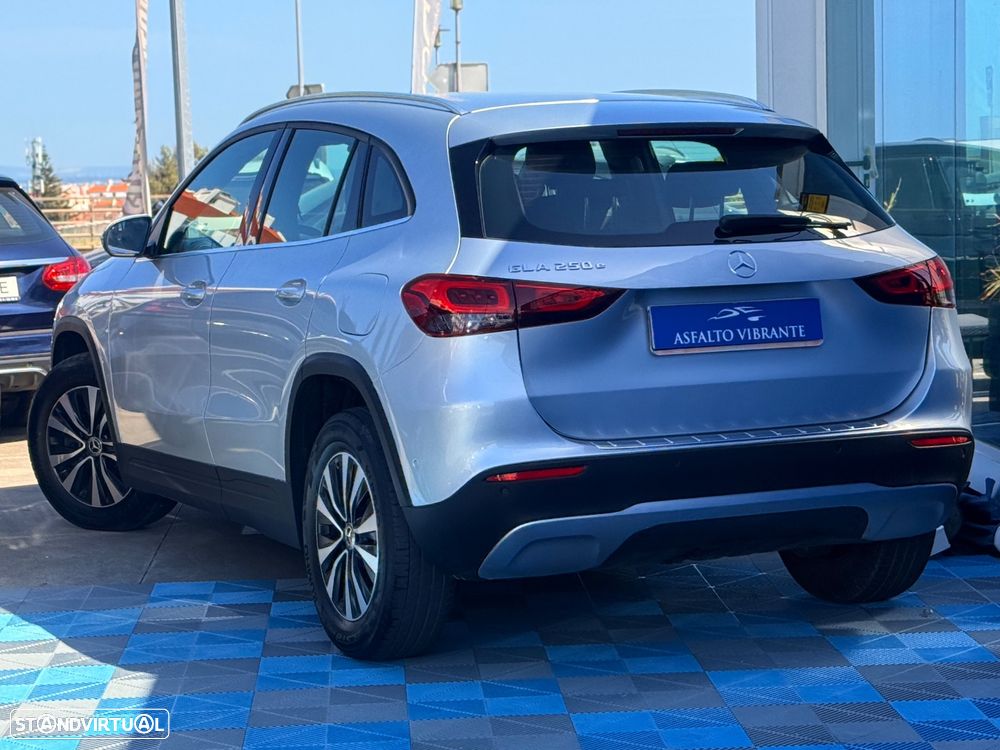Mercedes-Benz GLA 250 e 8G-DCT Style - 3