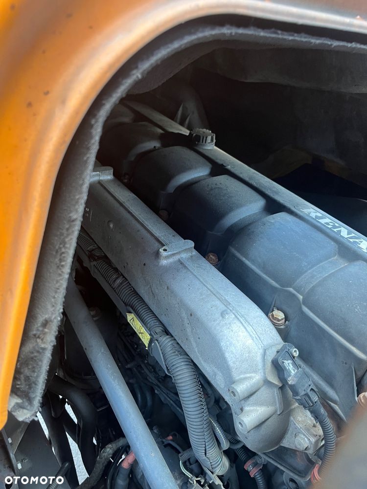 Renault KERAX 4X2 - 5