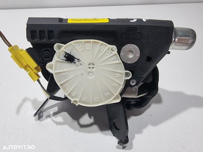 Centura de siguranta dreapta spate Mercedes E-Class (2009->) [W212] A2128605485 - 1