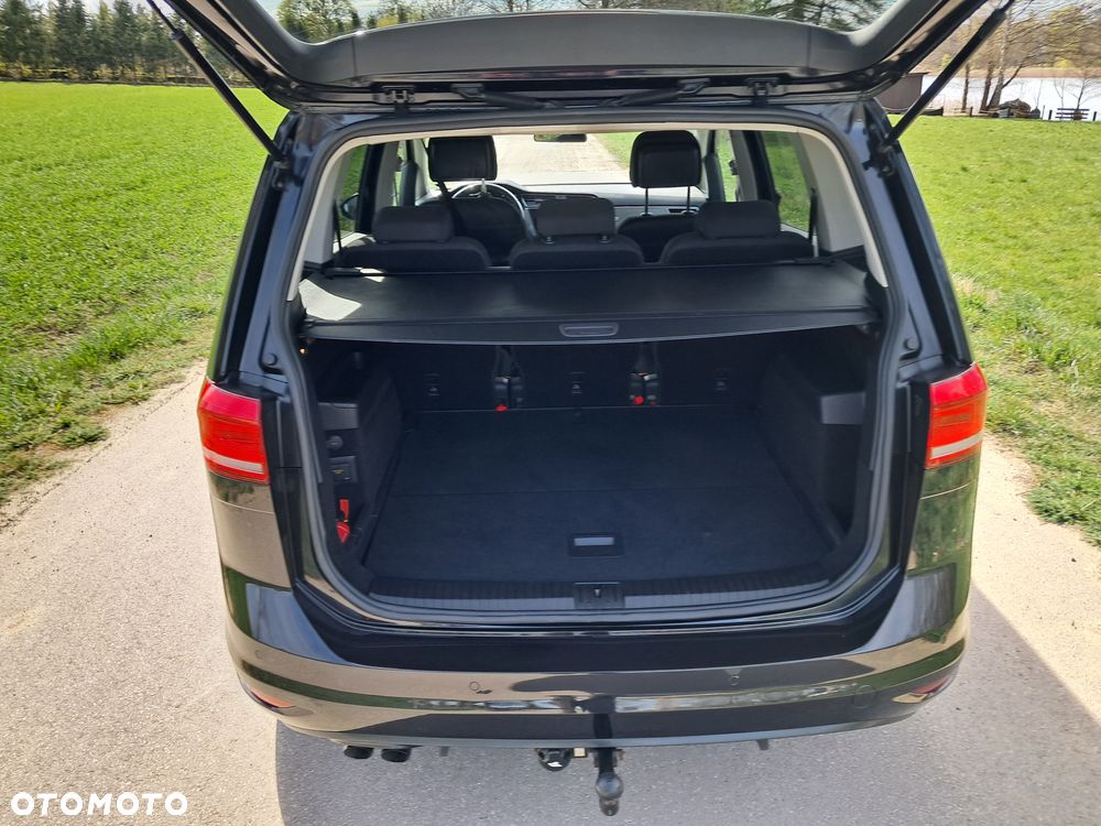 Volkswagen Touran 2.0 TDI SCR (BlueMotion Technology) DSG Comfortline - 6