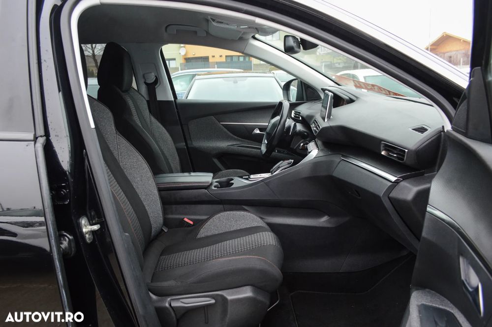 Peugeot 5008 BlueHDI 130 EAT8 Active Pack - 21