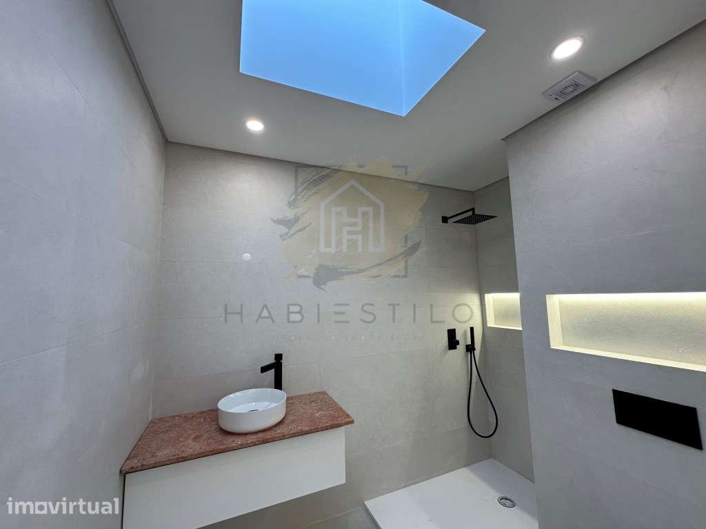 Luxuosa Moradia em Azeitão- Conforto e Elegância - Grande imagem: 3/31