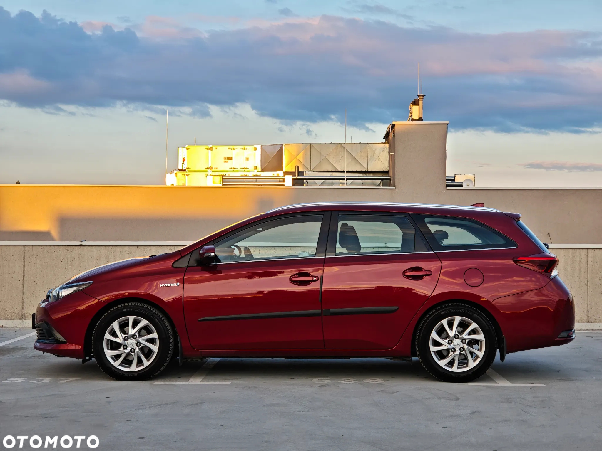 Toyota Auris Hybrid 135 Comfort - 3