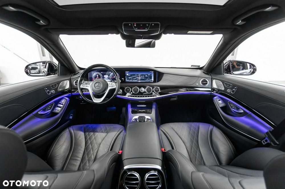Mercedes-Benz Klasa S 560 4-Matic L 9G-TRONIC - 24