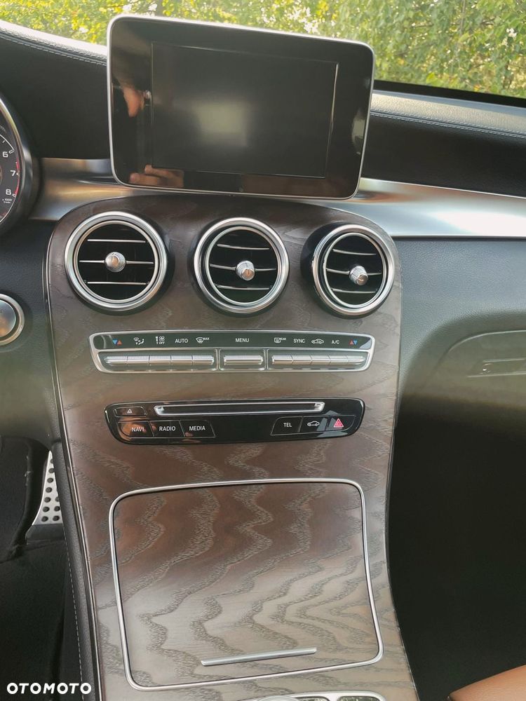 Mercedes-Benz GLC - 10