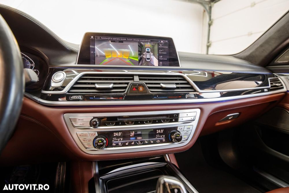BMW Seria 7 - 29