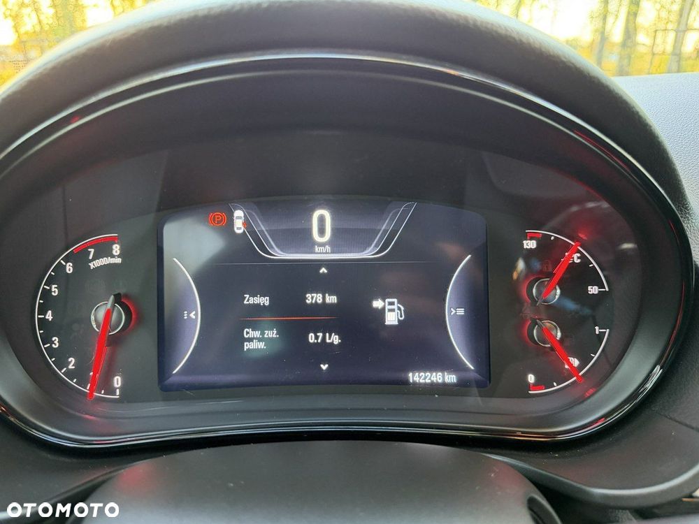 Opel Insignia - 37