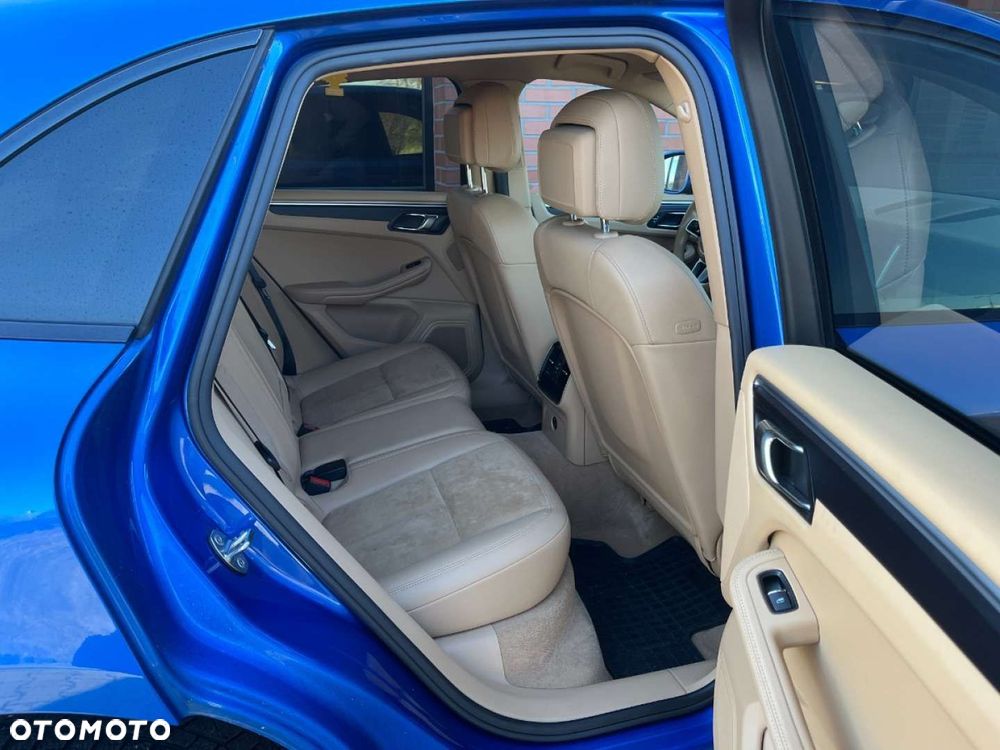 Porsche Macan - 14