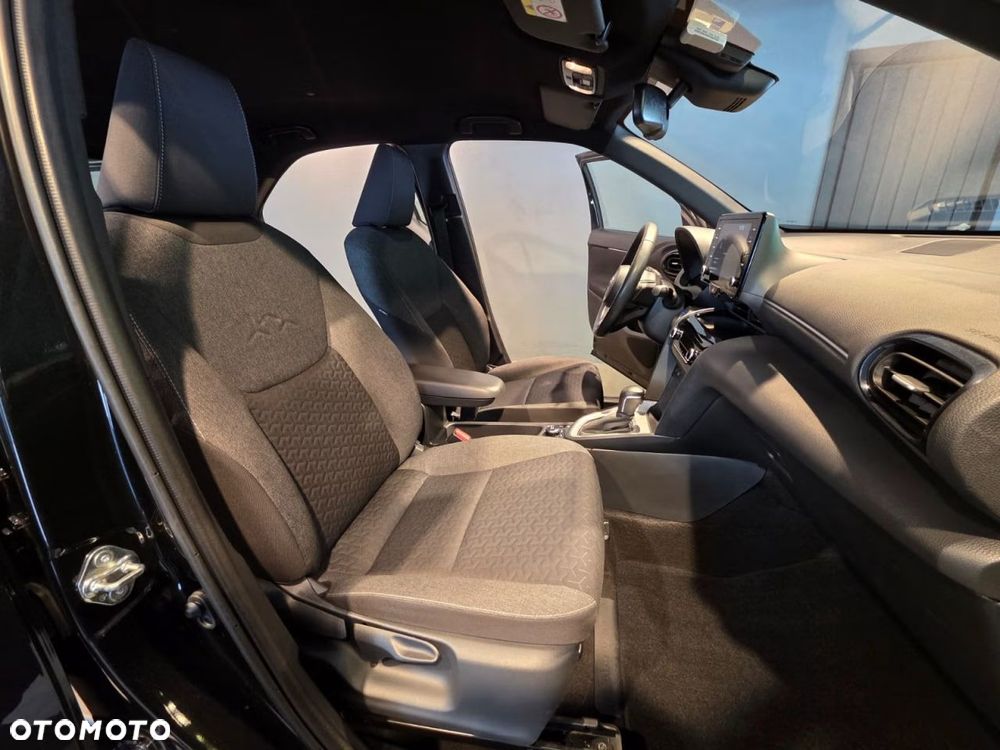 Toyota Yaris Cross Hybrid 1.5 Active - 11