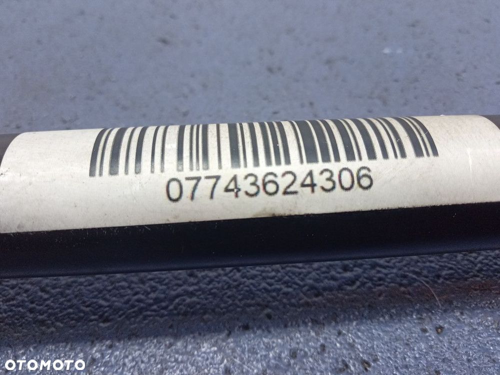 BMW 1 F40 M135i ROZPÓRKA KIELICHA LEWA 7436243 - 3
