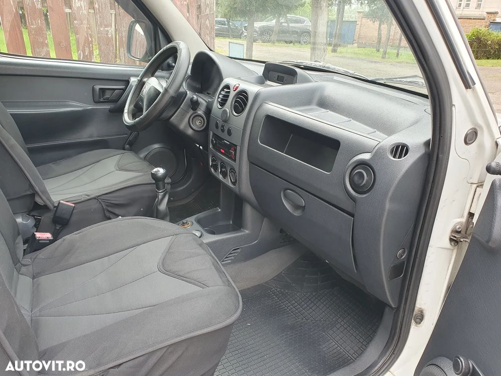 Citroën Berlingo 1.6 HDi Attraction - 12