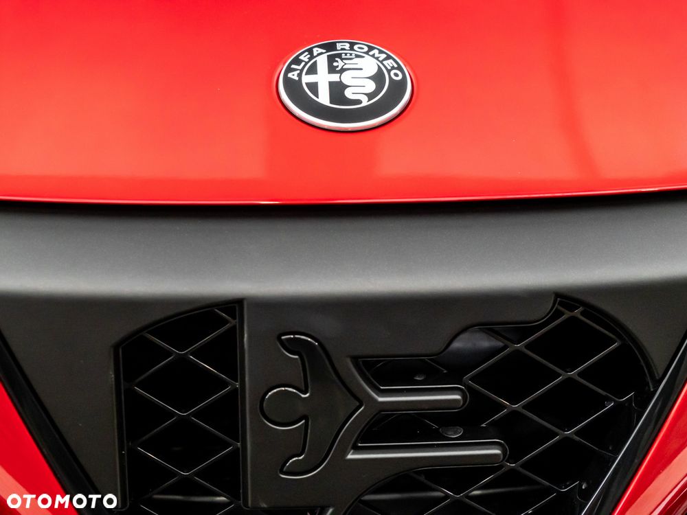 Alfa Romeo Junior 1.2 mHEV Ibrida Intensa eDCT - 11