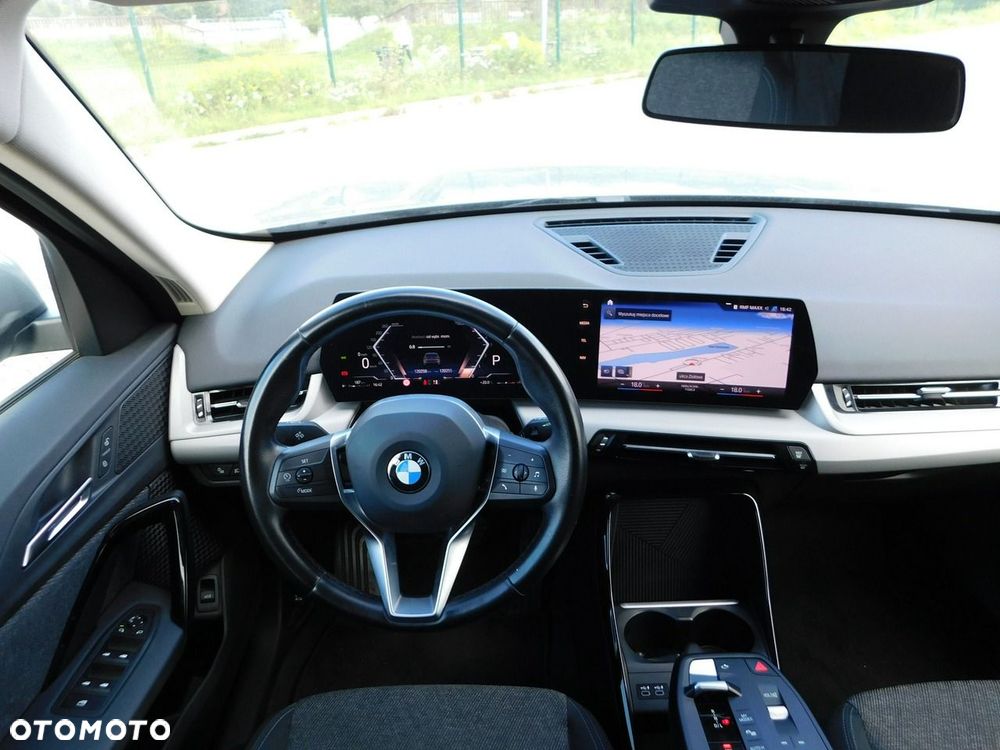BMW X1 sDrive18d Business Edition - 16