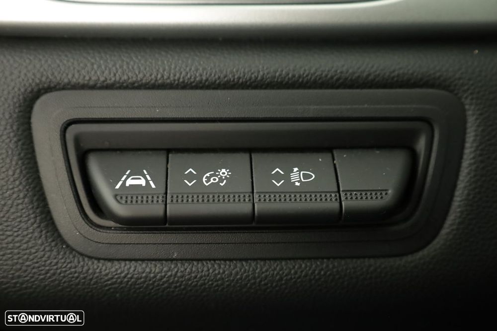 Renault Captur 1.0 TCe Techno Bi-Fuel - 20
