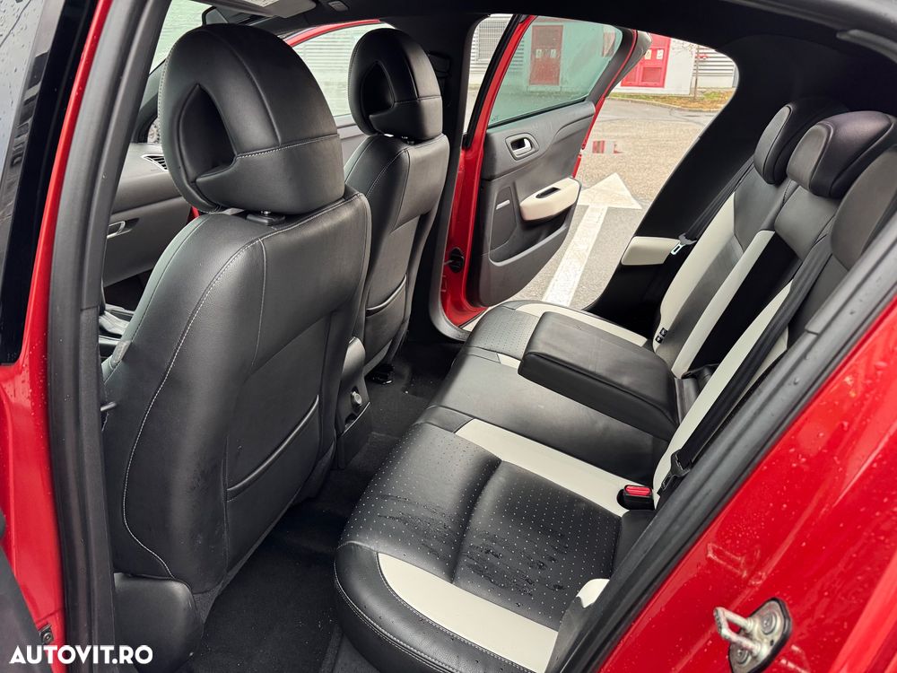 Citroën DS4 ver-blue-dci-115-edc-intens - 3