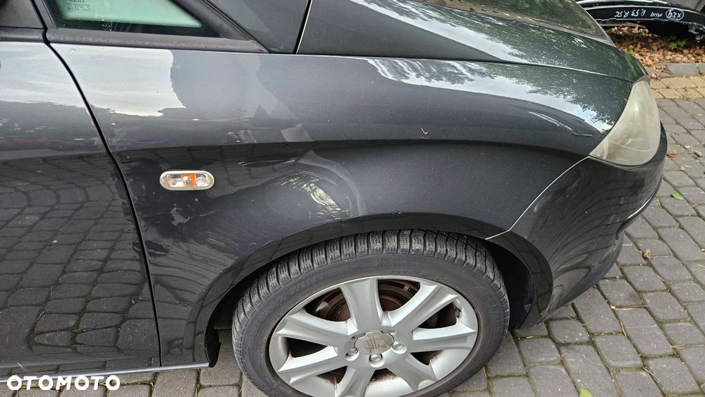 Seat Altea błotnik przód przedni prawy LW7Z - 5
