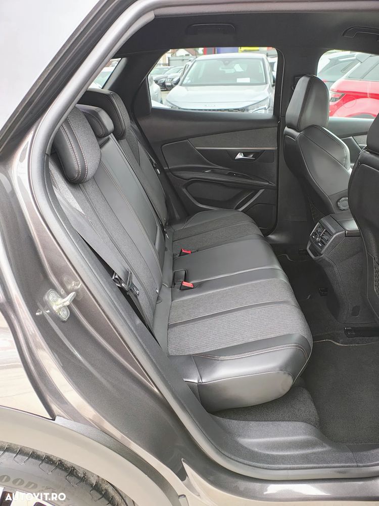 Peugeot 3008 1.2 PureTech Turbo S&S GT-Line - 7