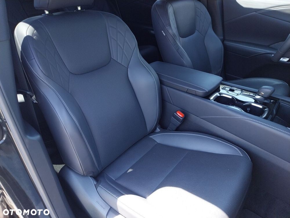 Lexus RX - 13