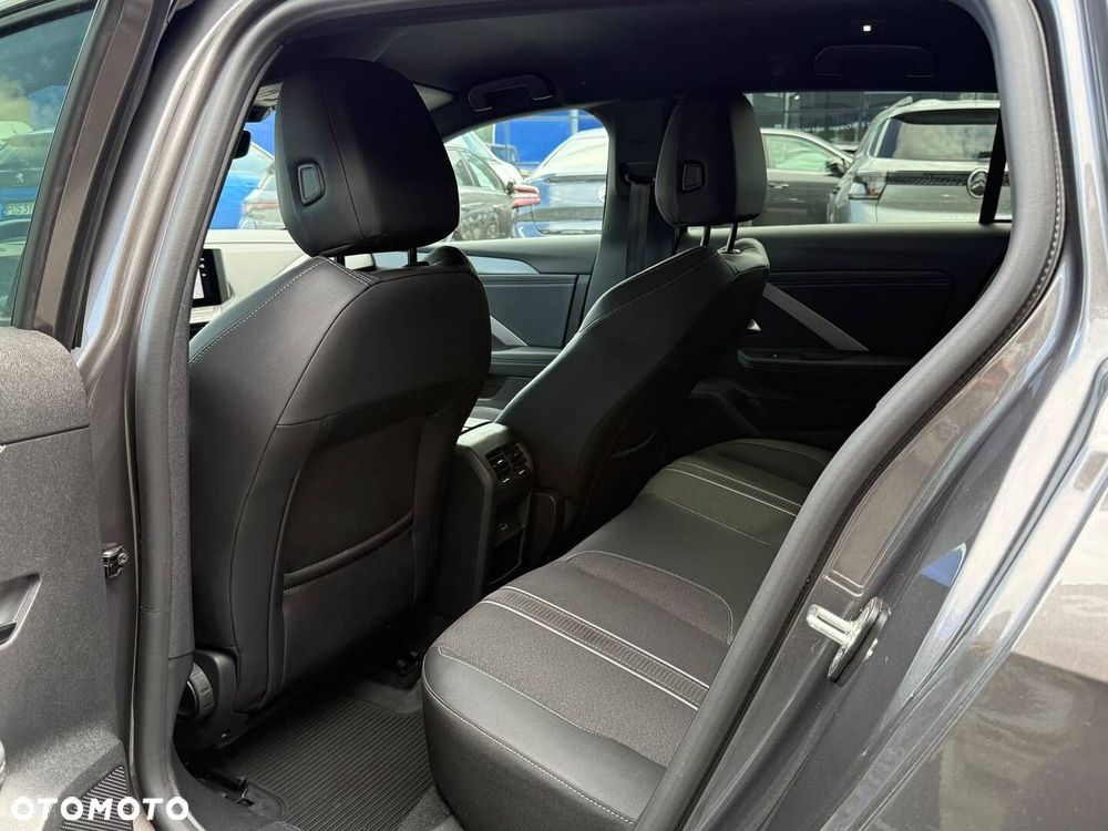 Opel Astra 1.2 T GS S&S - 31