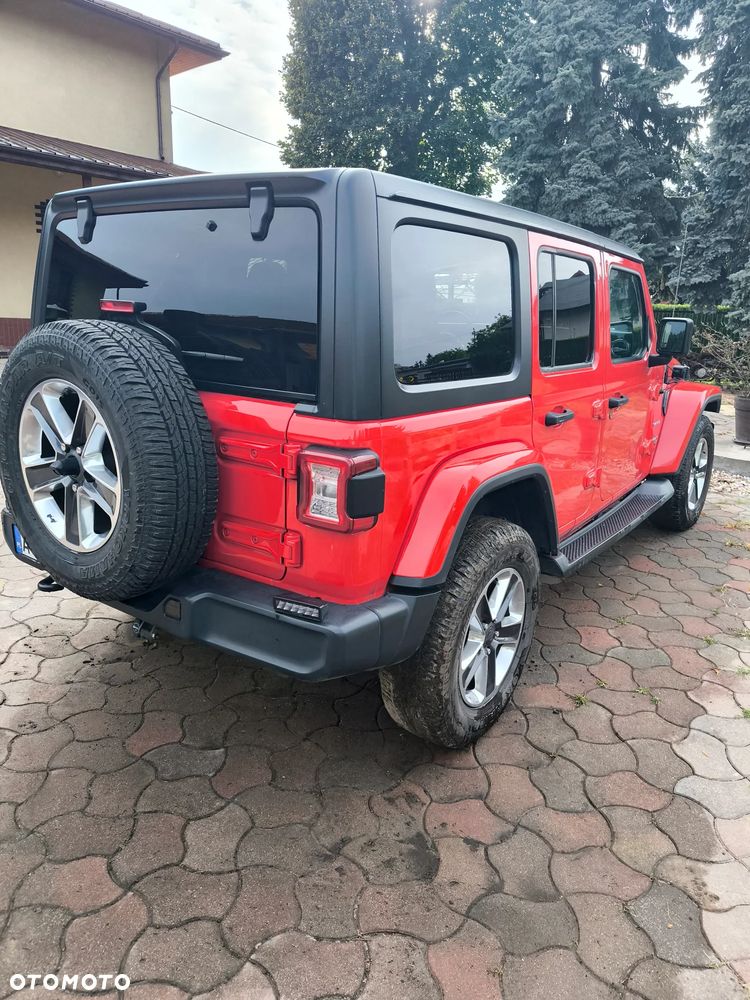Jeep Wrangler - 11
